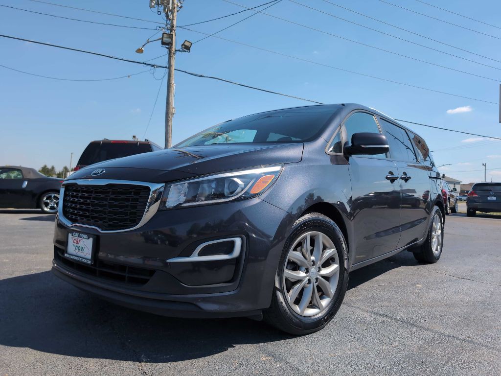 2019 Kia Sedona Image 2