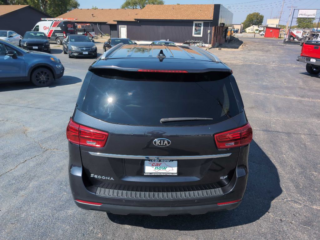 2019 Kia Sedona Image 12