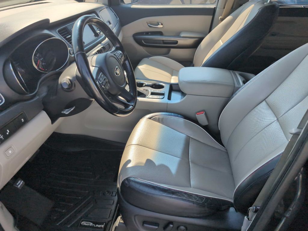 2019 Kia Sedona Image 25