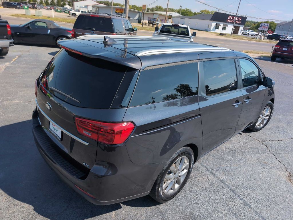 2019 Kia Sedona Image 18