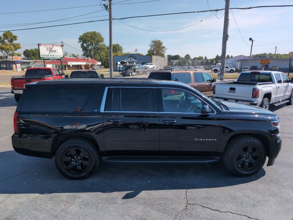 2015 Chevrolet Suburban Image 13