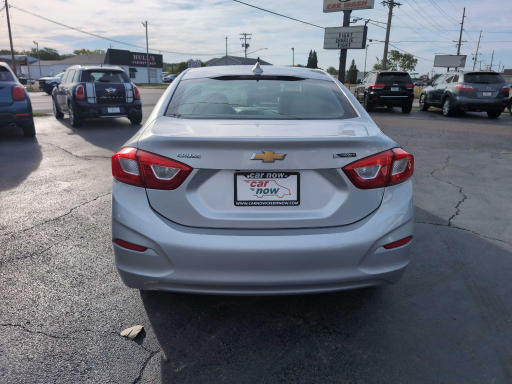 2016 Chevrolet Cruze Image 10