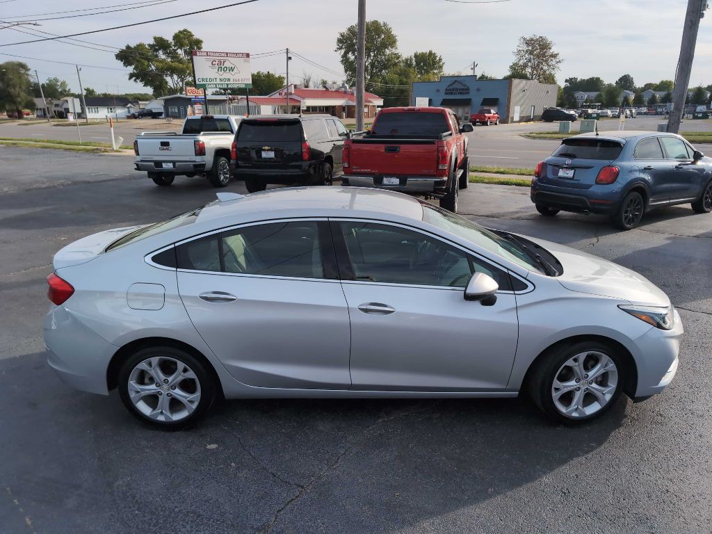 2016 Chevrolet Cruze Image 16