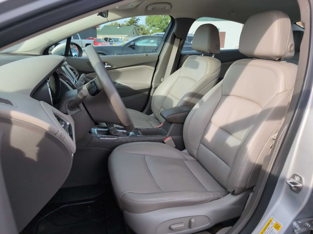 2016 Chevrolet Cruze Image 25
