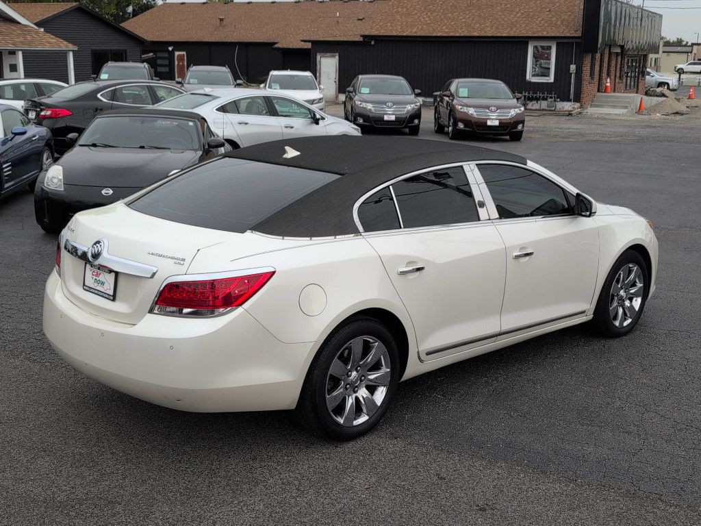 2010 Buick Lacrosse Image 7