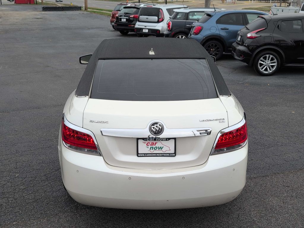 2010 Buick Lacrosse Image 10