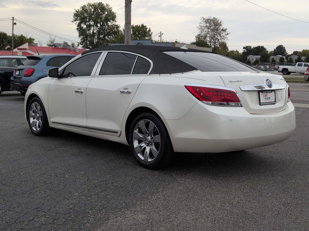 2010 Buick Lacrosse Image 14