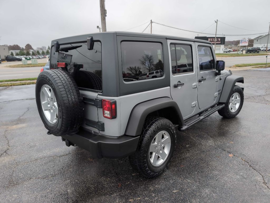2014 Jeep Wrangler Unlimited Image 16