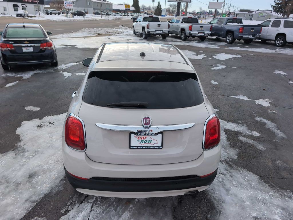 2016 FIAT 500 Image 10