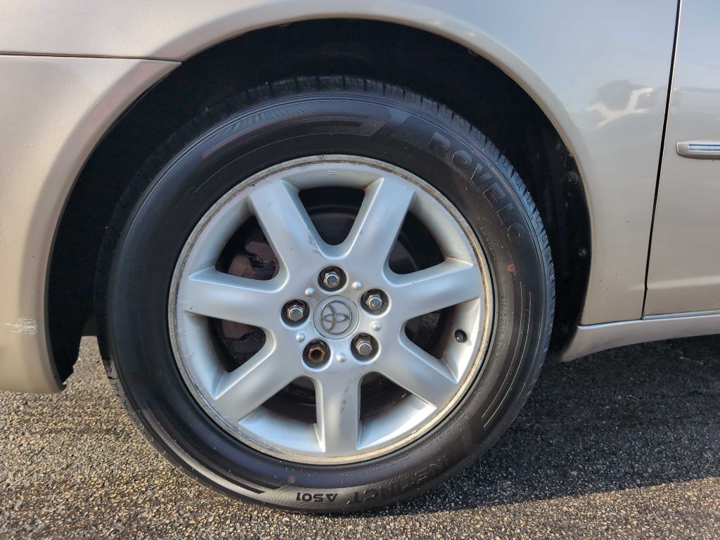 2001 Toyota Avalon Image 25