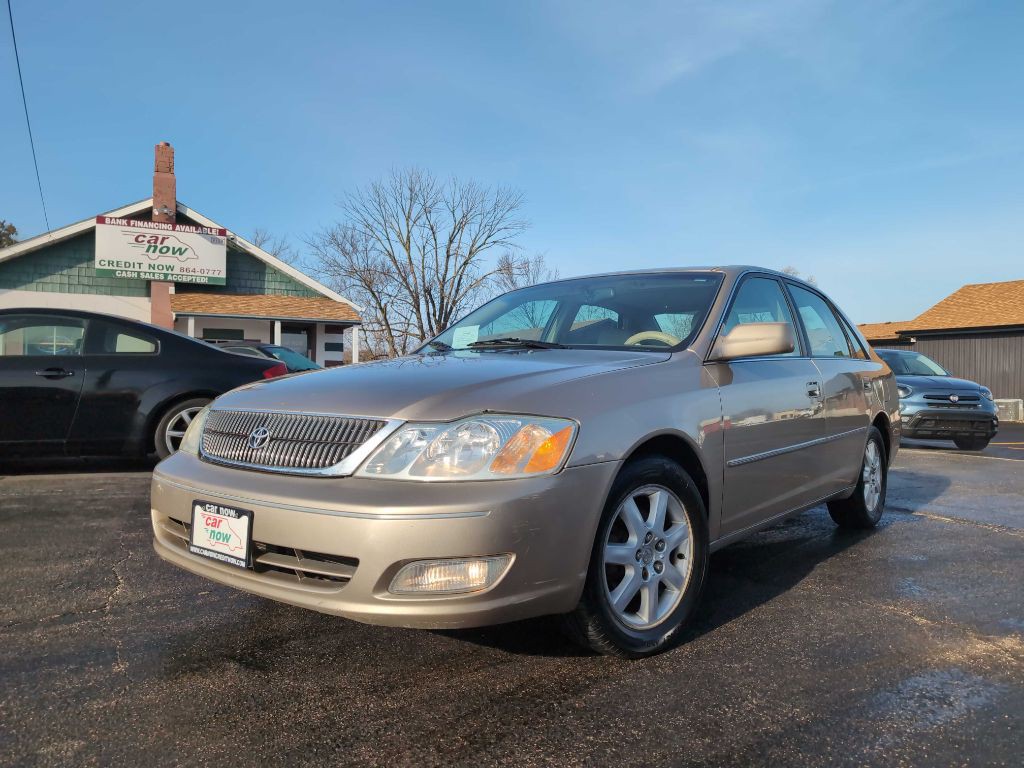 2001 Toyota Avalon Image 3