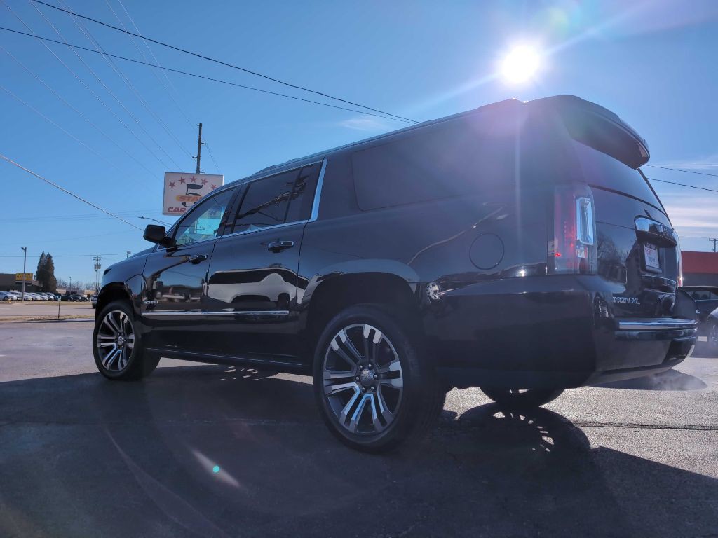 2017 GMC Yukon Image 15