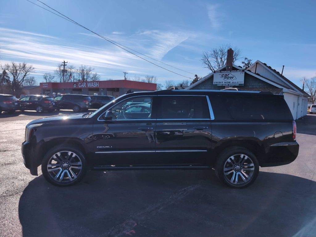 2017 GMC Yukon Image 17