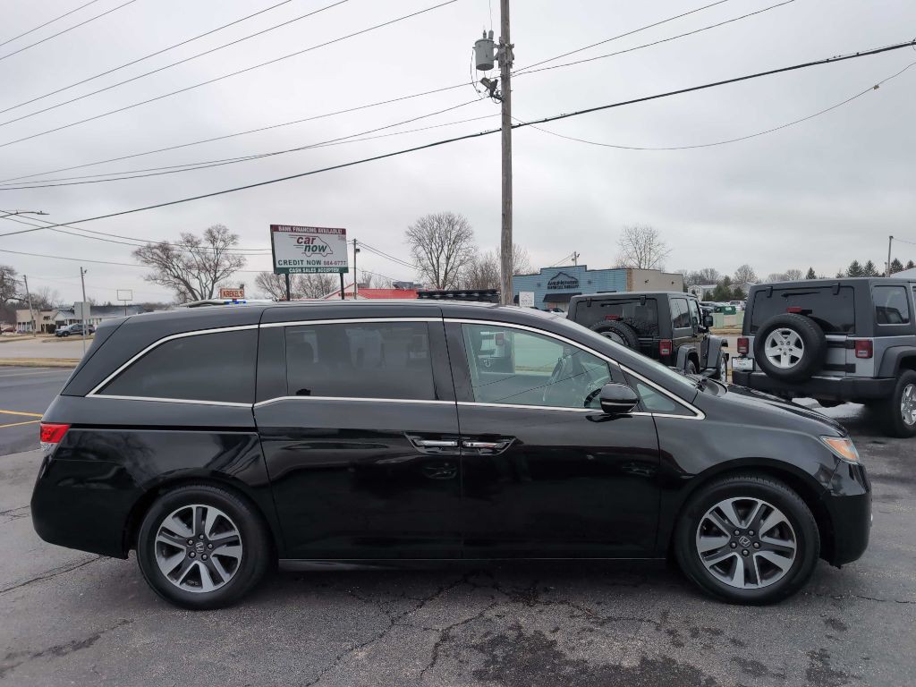 2015 Honda Odyssey Image 2
