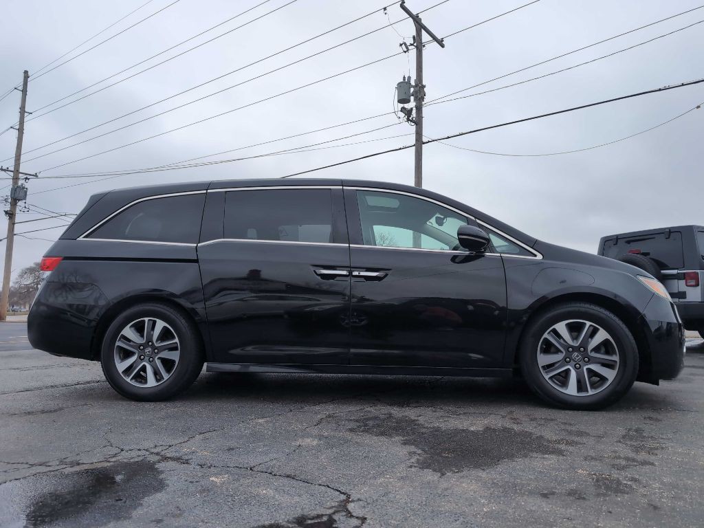 2015 Honda Odyssey Image 6