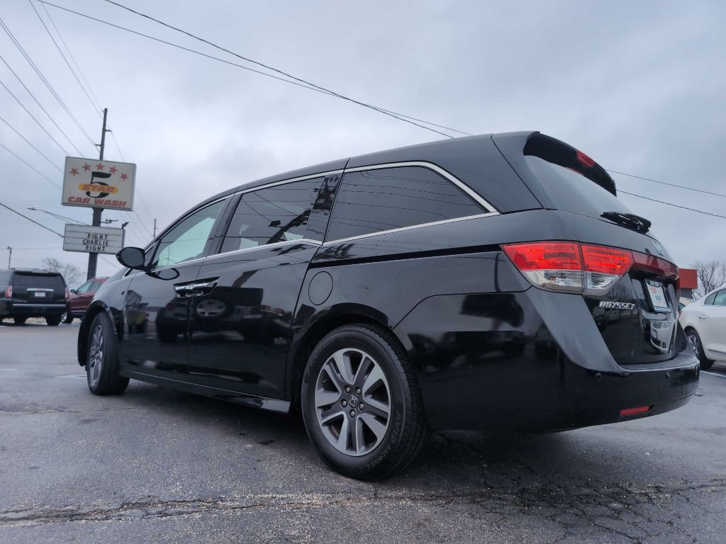 2015 Honda Odyssey Image 16