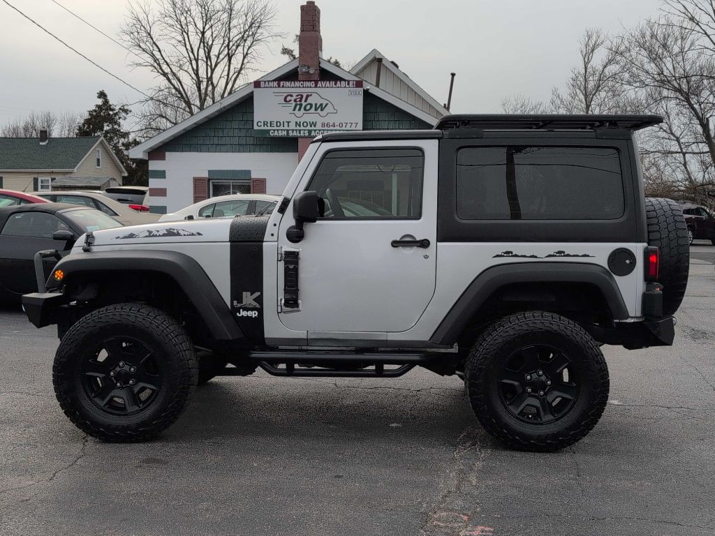 2011 Jeep Wrangler Image 17