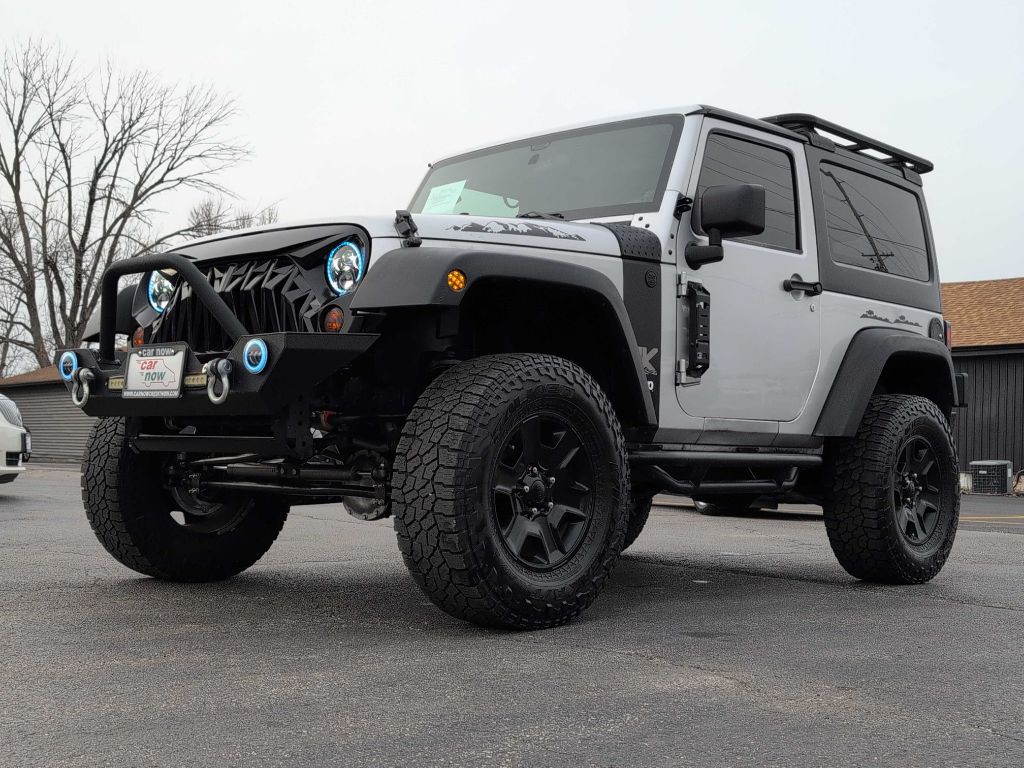 2011 Jeep Wrangler Image 21