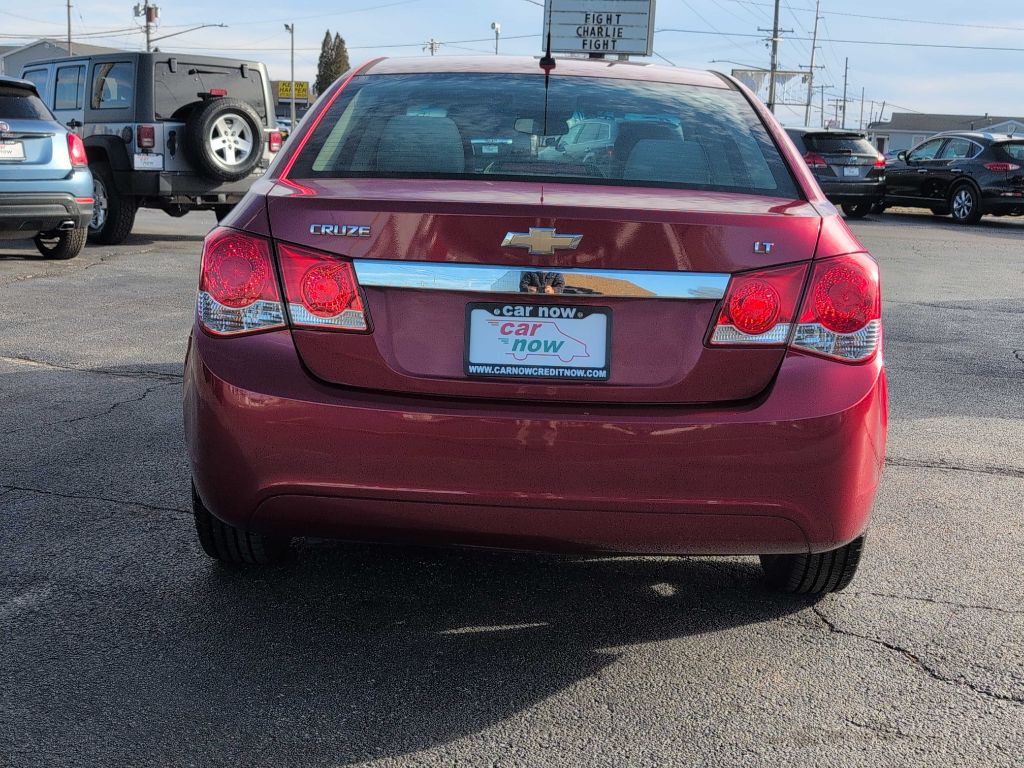 2012 Chevrolet Cruze Image 11
