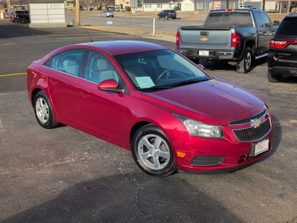 2012 Chevrolet Cruze Image 1