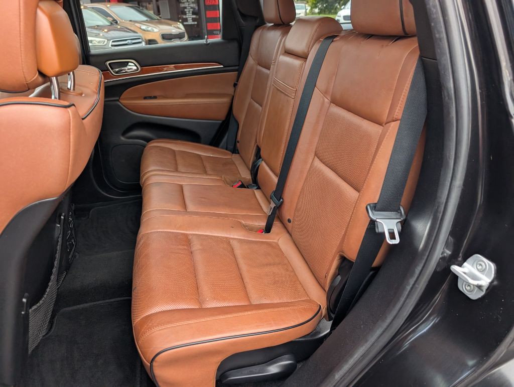 2013 Jeep Grand Cherokee Image 25