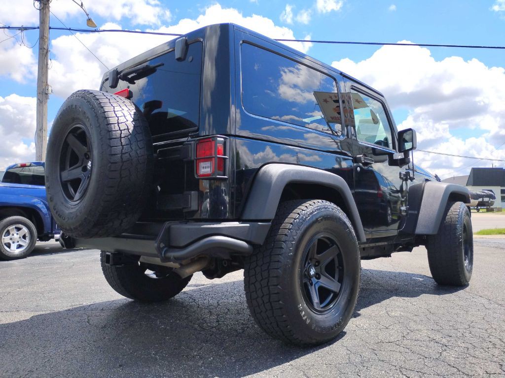 2013 Jeep Wrangler Image 8