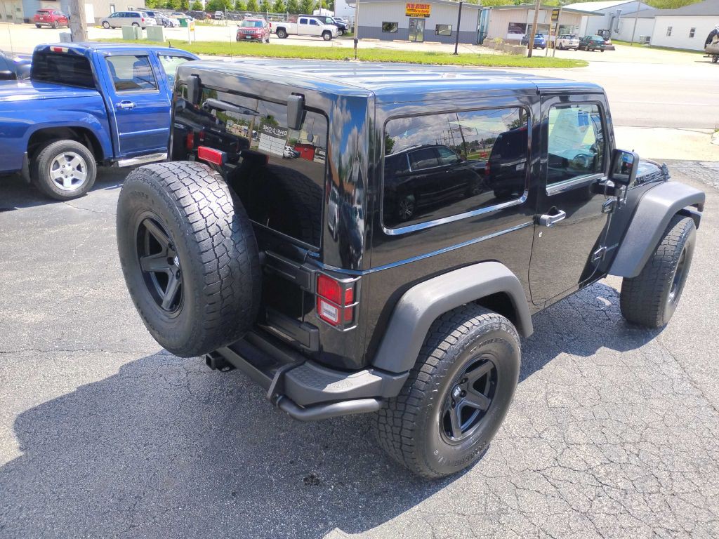 2013 Jeep Wrangler Image 9