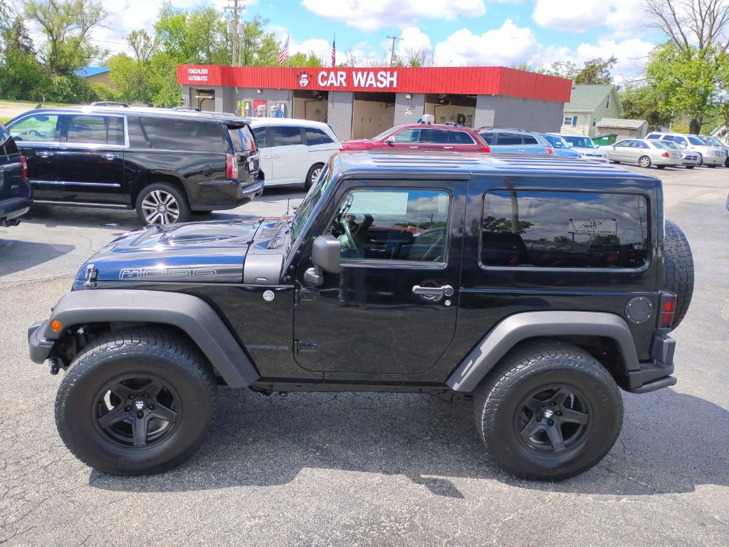 2013 Jeep Wrangler Image 16