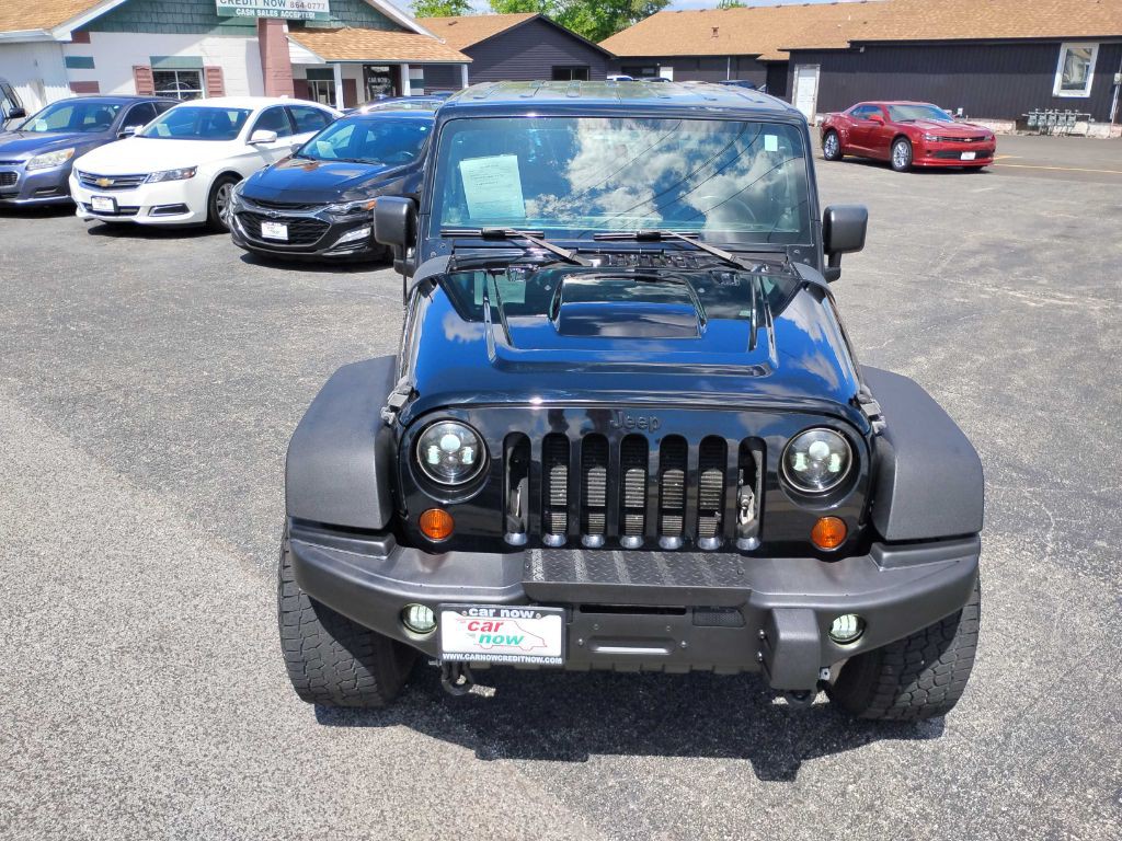 2013 Jeep Wrangler Image 24