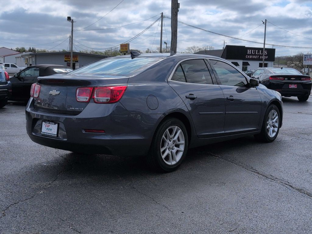 2015 Chevrolet Malibu Image 8