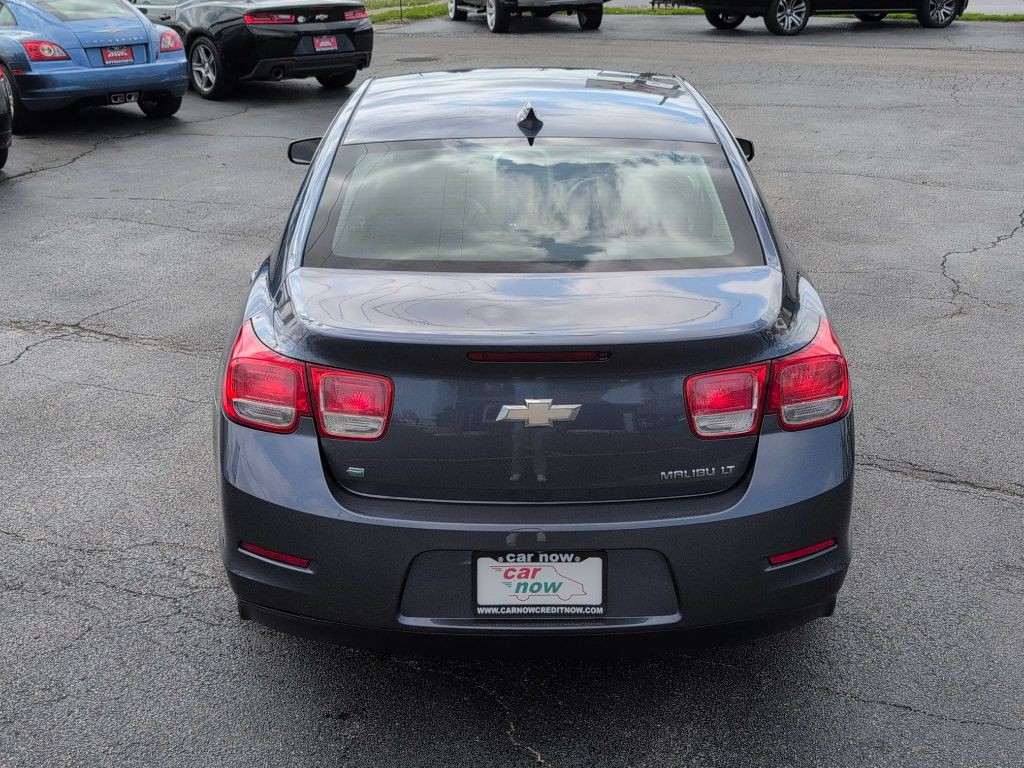 2015 Chevrolet Malibu Image 9