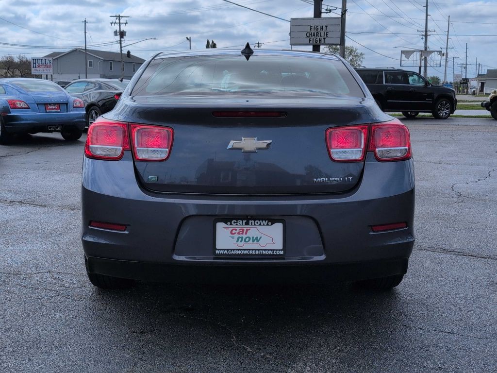 2015 Chevrolet Malibu Image 13