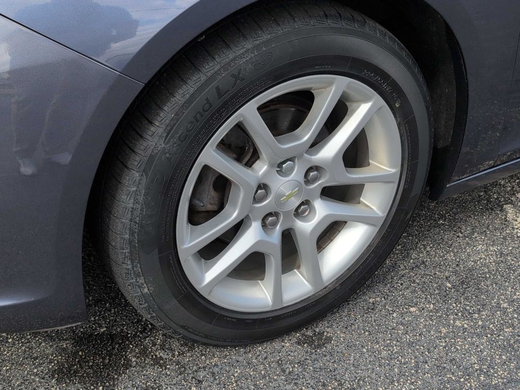 2015 Chevrolet Malibu Image 26