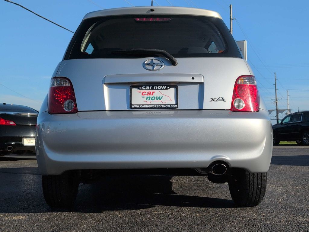 2006 Scion xA Image 12