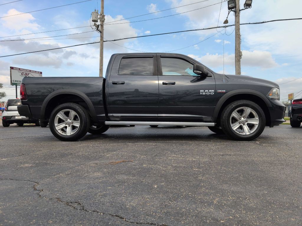 2013 RAM 1500 Image 6