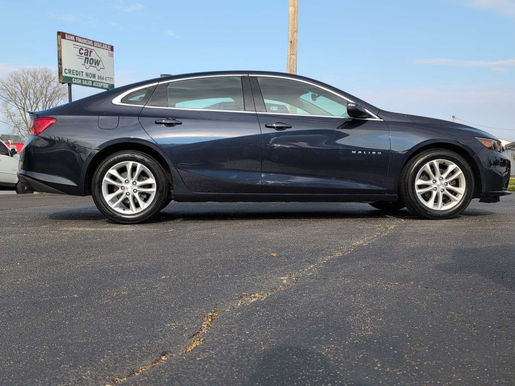 2016 Chevrolet Malibu Image 6