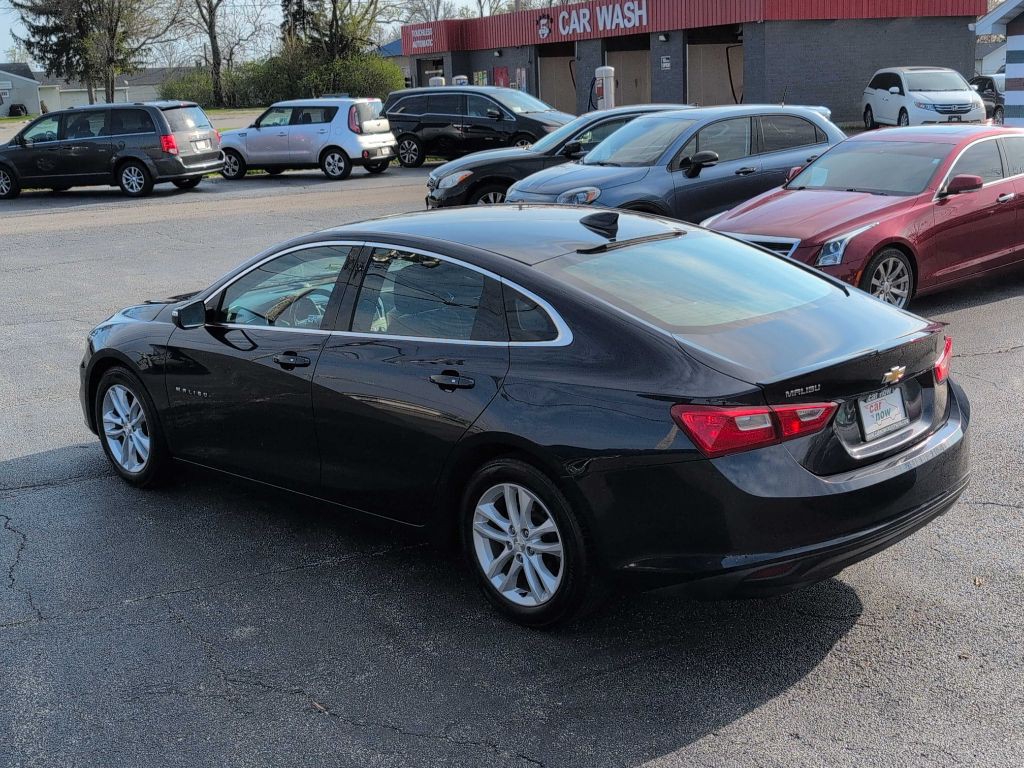 2016 Chevrolet Malibu Image 13