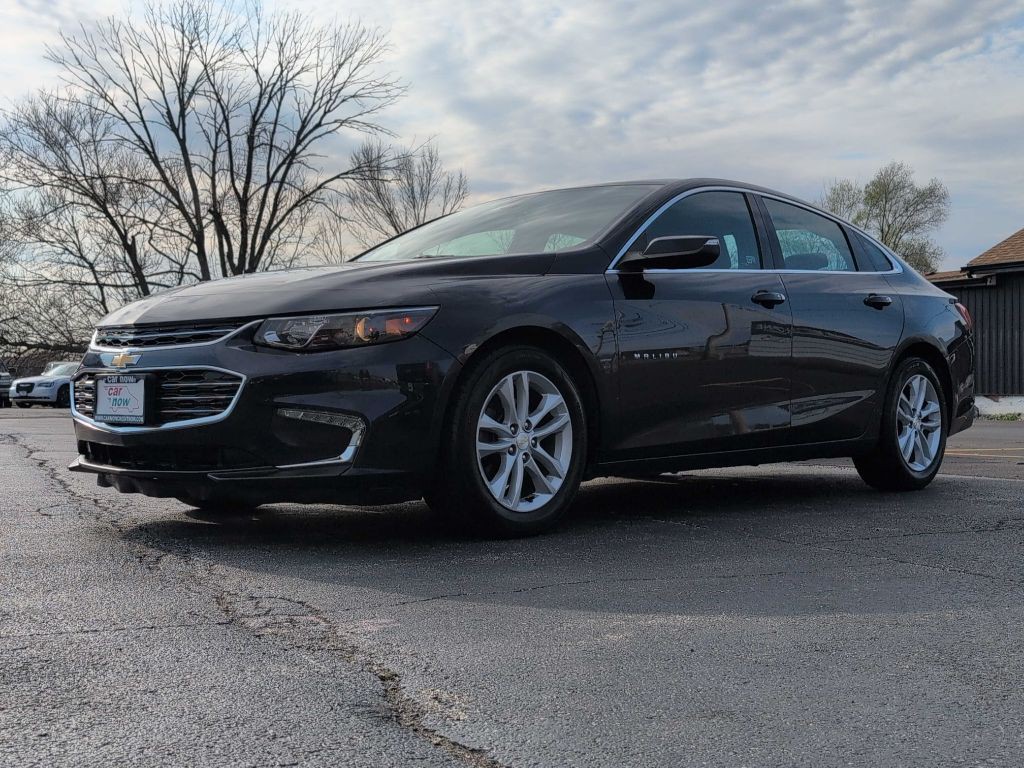 2016 Chevrolet Malibu Image 21
