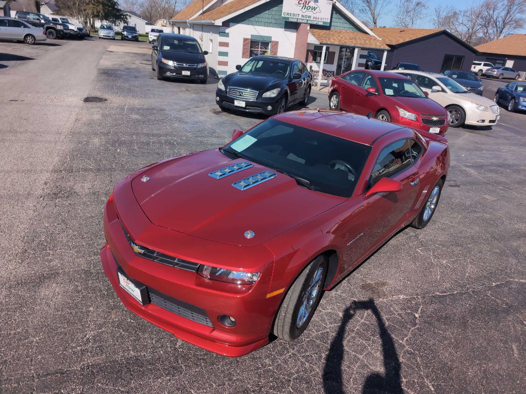 2015 Chevrolet Camaro Image 2