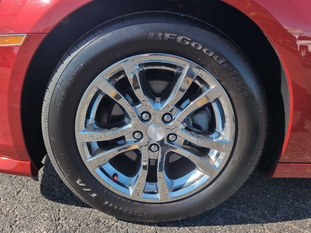 2015 Chevrolet Camaro Image 23