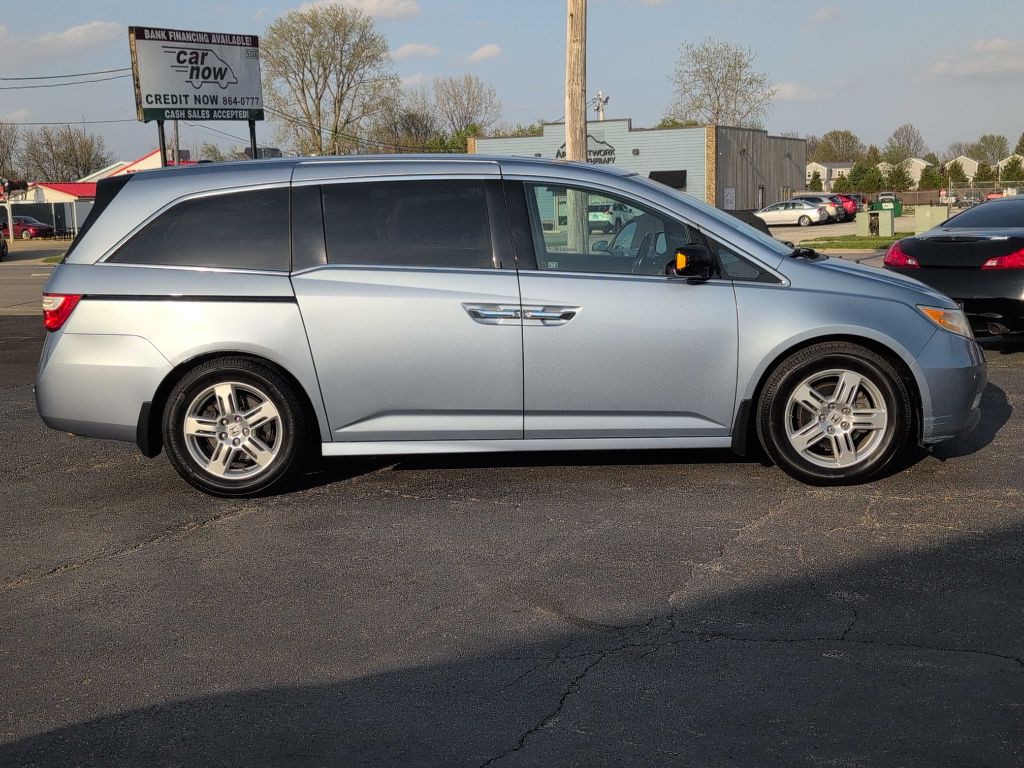 2012 Honda Odyssey Image 5