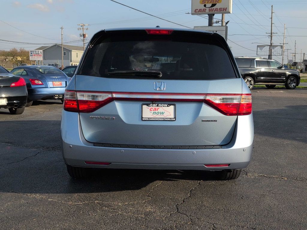 2012 Honda Odyssey Image 11