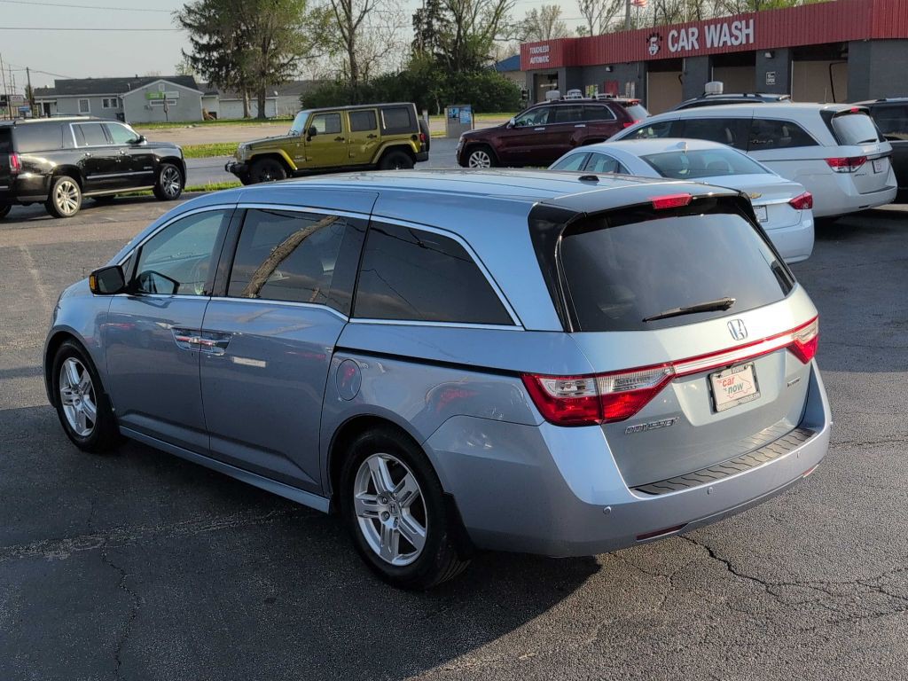 2012 Honda Odyssey Image 13