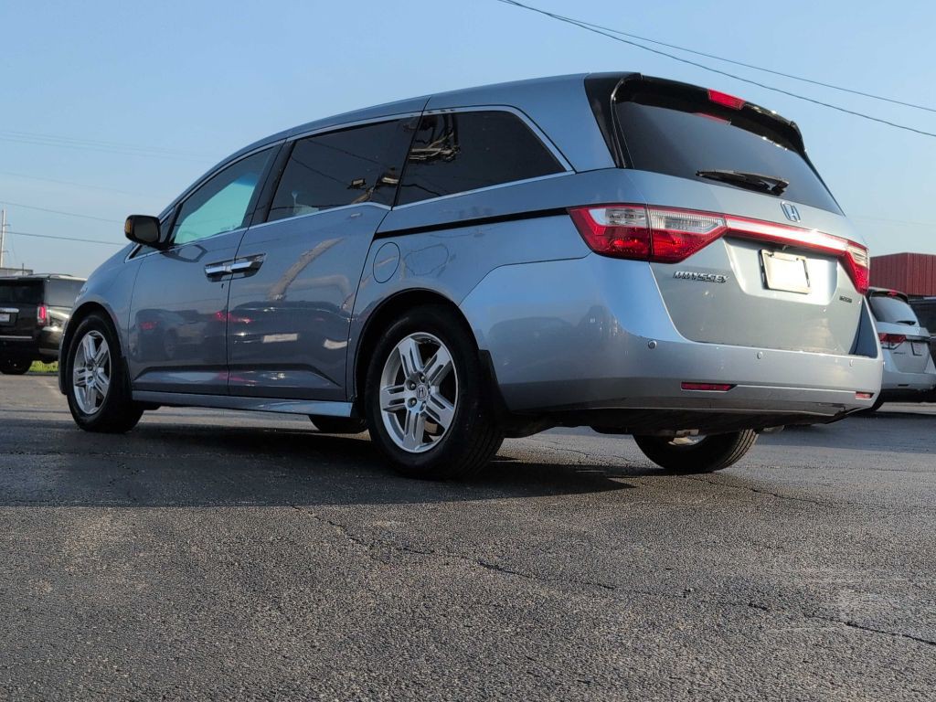 2012 Honda Odyssey Image 15