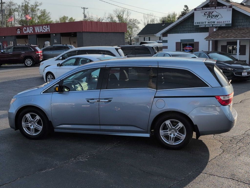 2012 Honda Odyssey Image 16