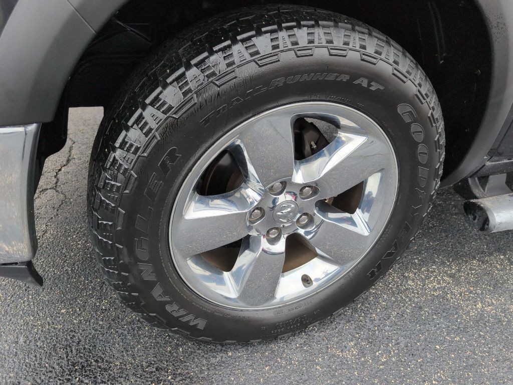 2014 RAM 1500 Image 24