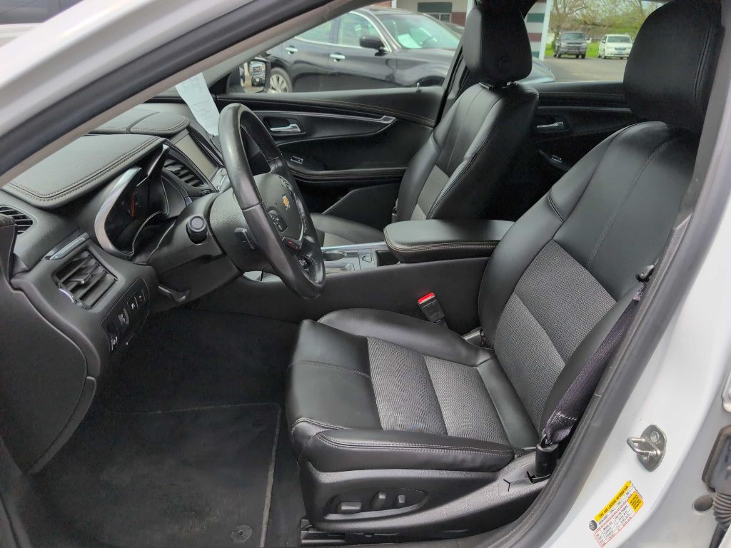 2016 Chevrolet Impala Image 25