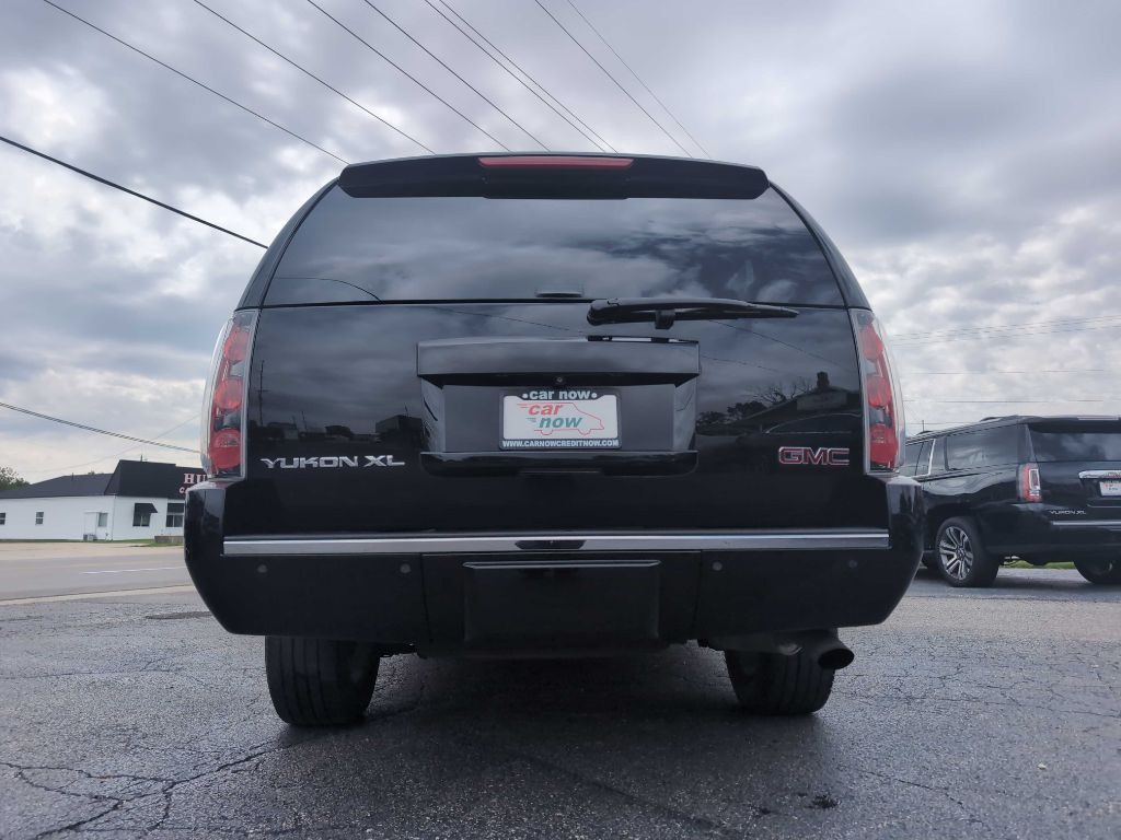 2014 GMC Yukon Image 40