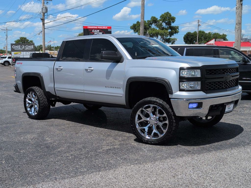 2015 Chevrolet Silverado 1500 Image 2