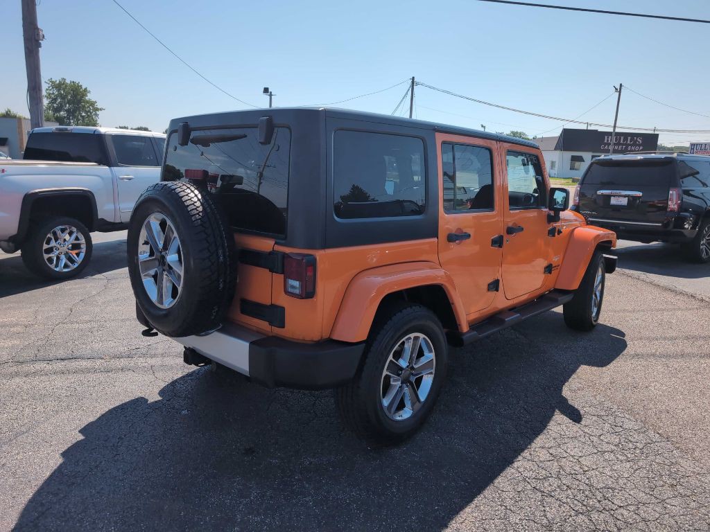 2012 Jeep Wrangler Unlimited Image 19